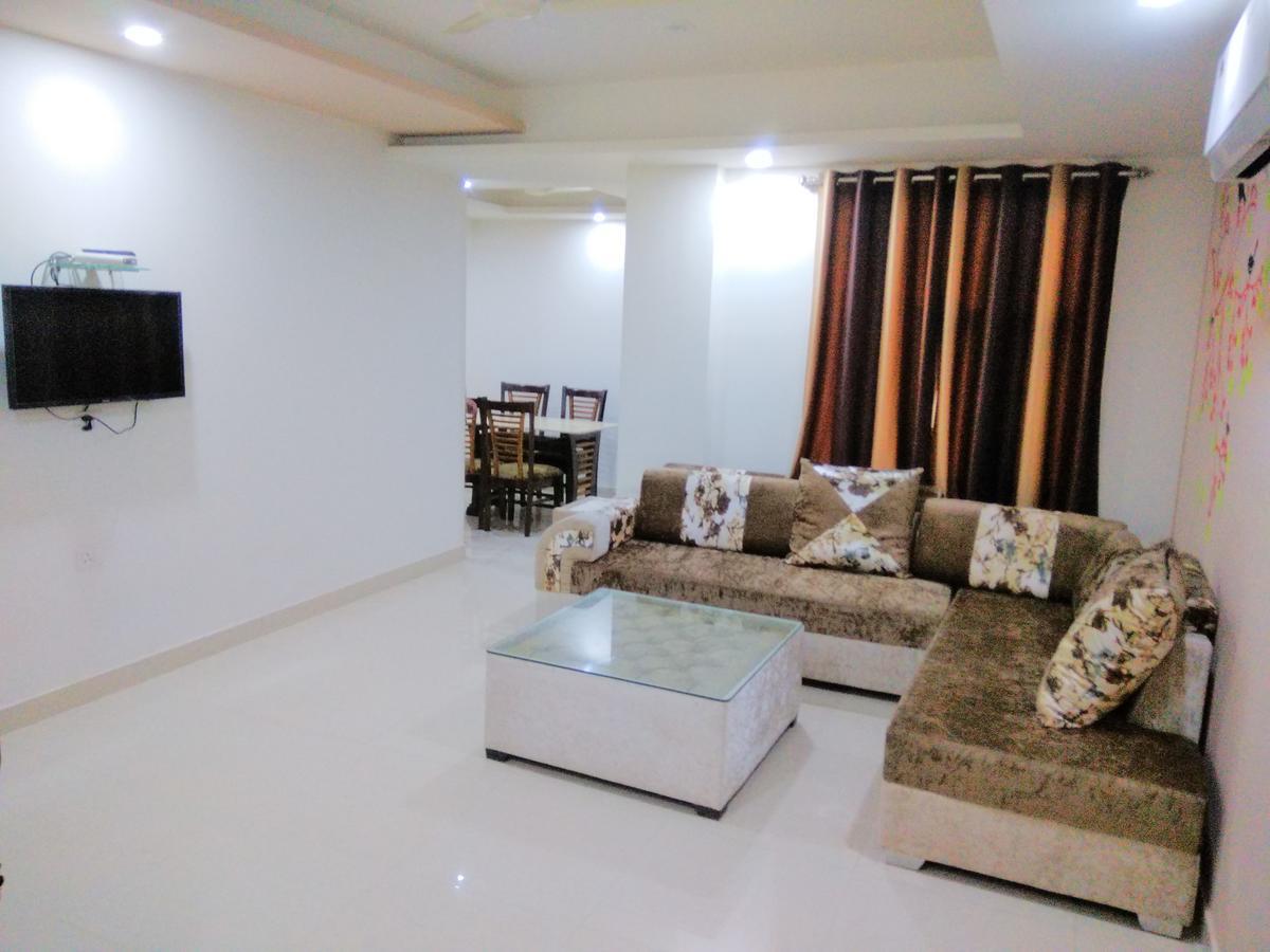 Braj Villas Vrindāvan Εξωτερικό φωτογραφία